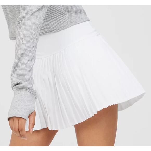 Aerie Offline All Aces Tennis Skirt Skort Pleated Active Pockets White Size XL - Picture 2 of 12